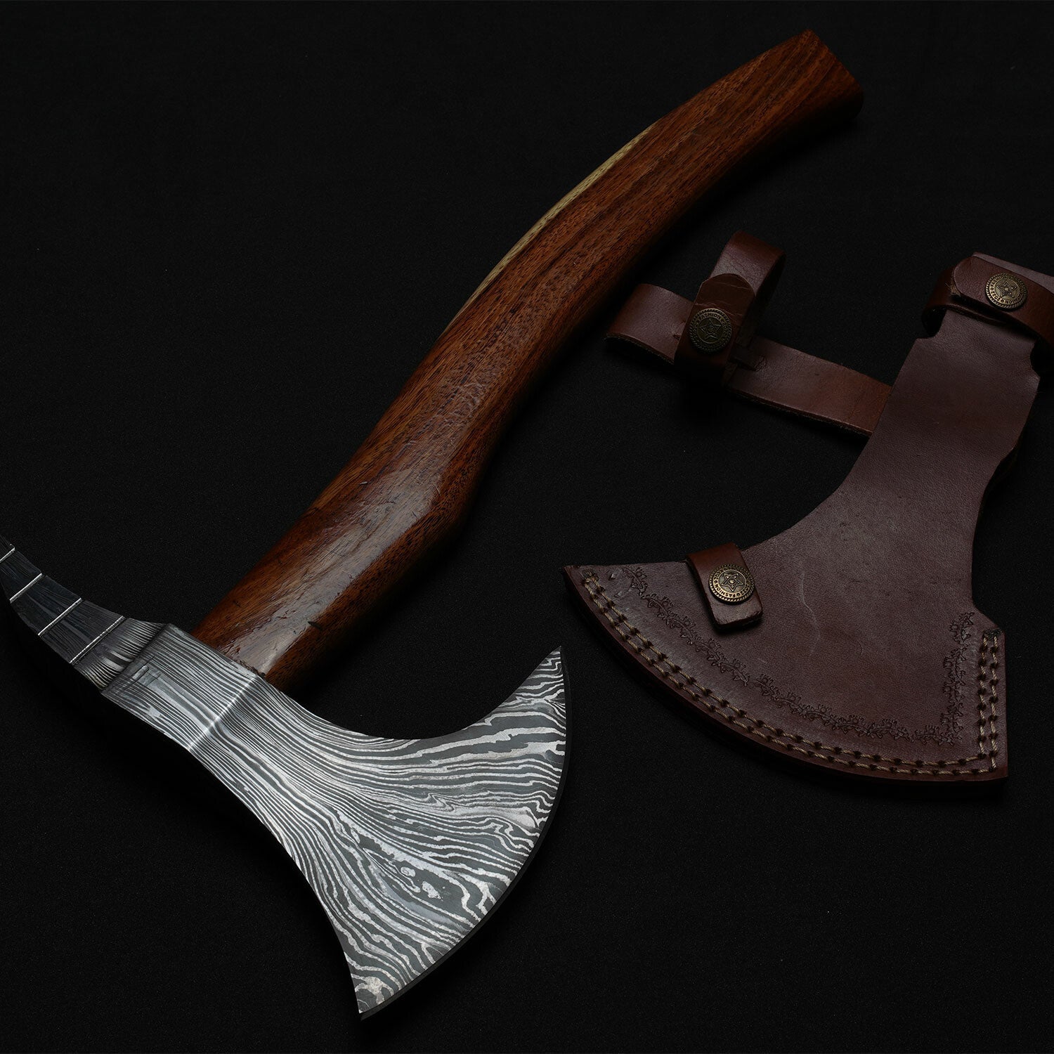 Hand-Forged Damascus Steel Viking Axe β Hardwood Handle with Leather Sheath Knives Craft