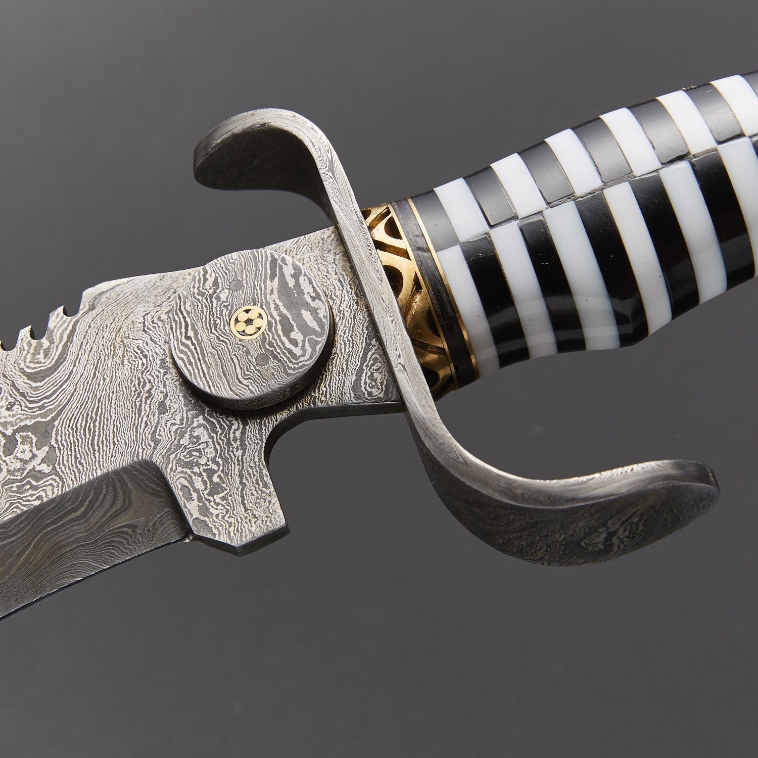 Custom Handmade Damascus Steel Tracker Knife with Striped Handle & Leather Sheath Knives Craft
