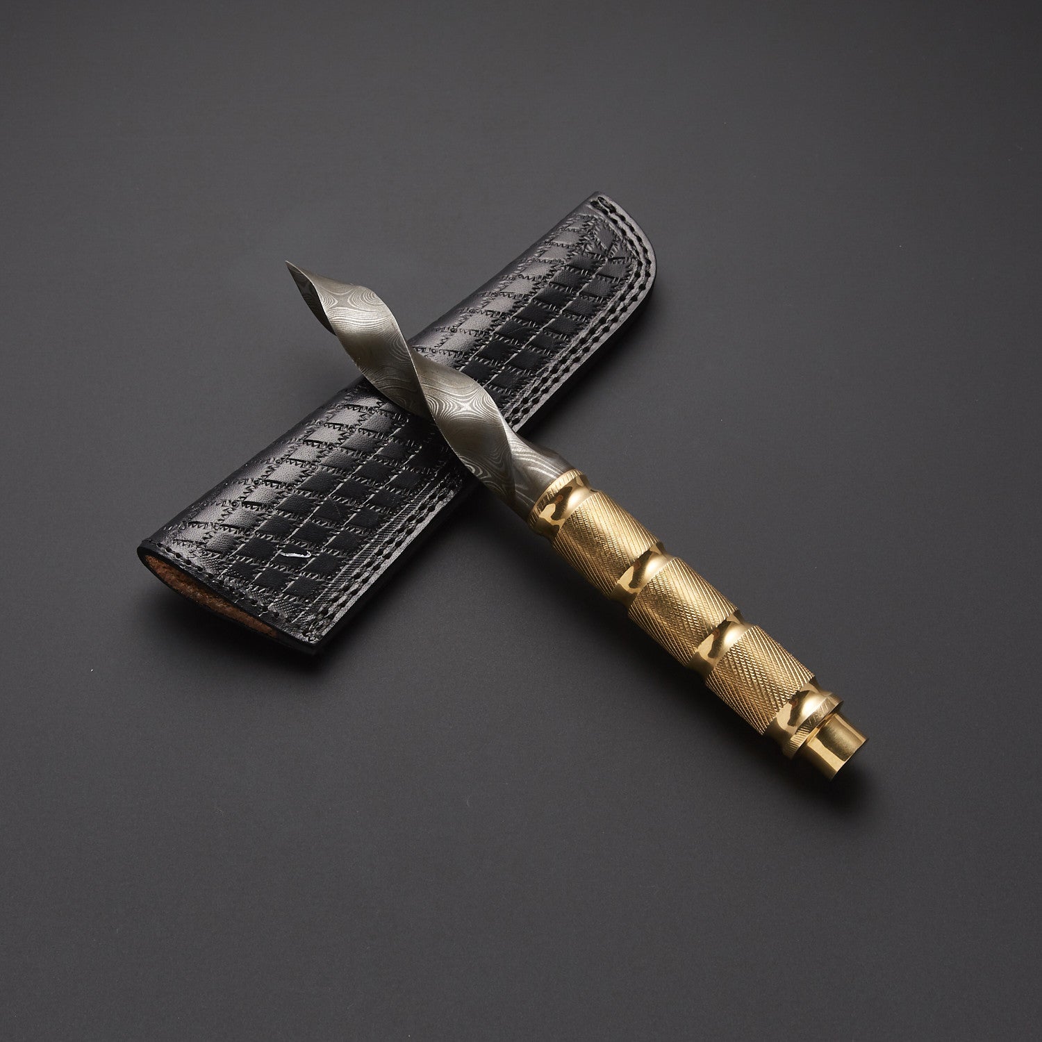 Handmade Damascus Steel Spiral Dagger with Brass Handle Knives Craft
