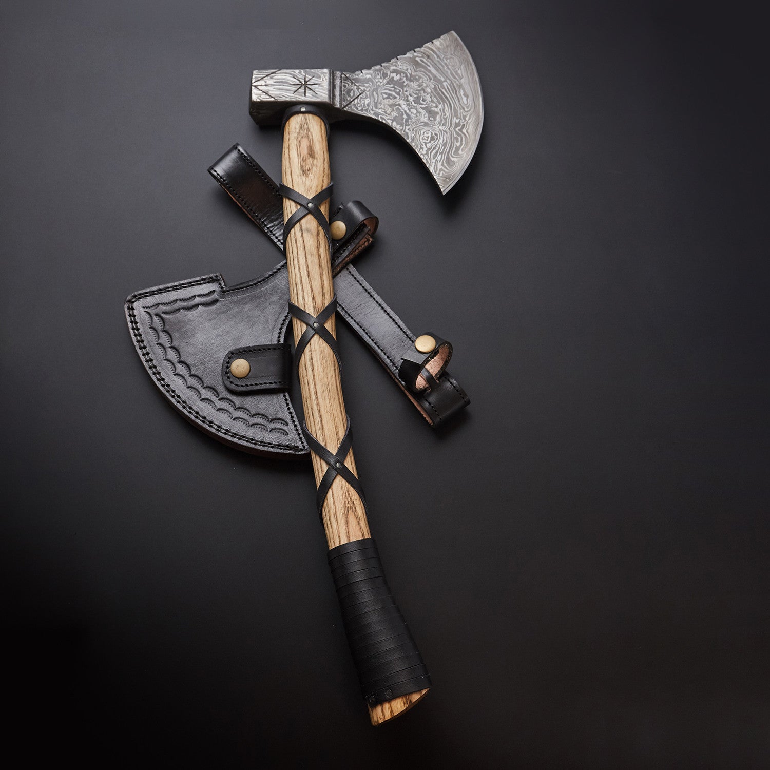 🪓 Hand-Forged Damascus Steel Viking Axe with Wrapped Wooden Handle & Leather Sheath 🪓 Knives Craft