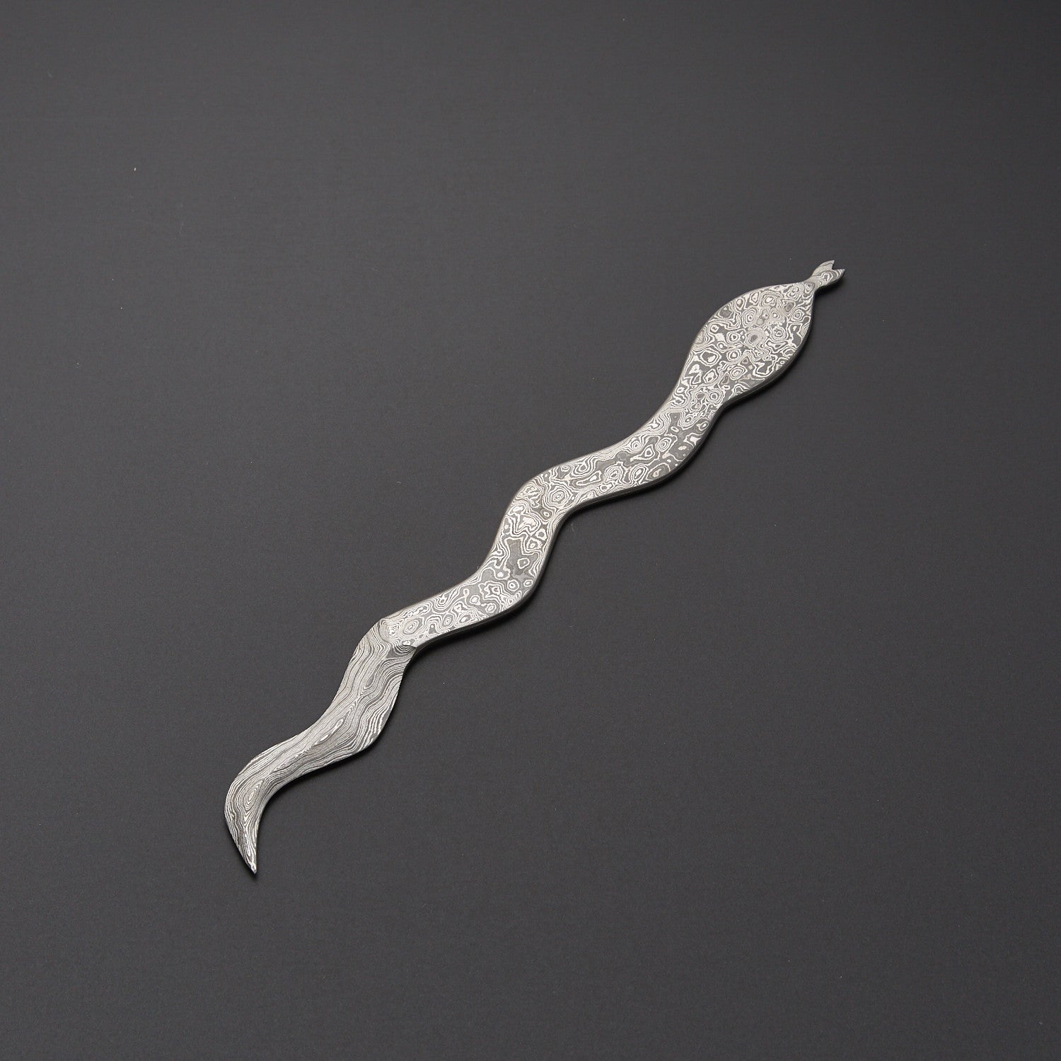 Handmade Damascus Steel Wavy Athame / Decorative Dagger Knives Craft