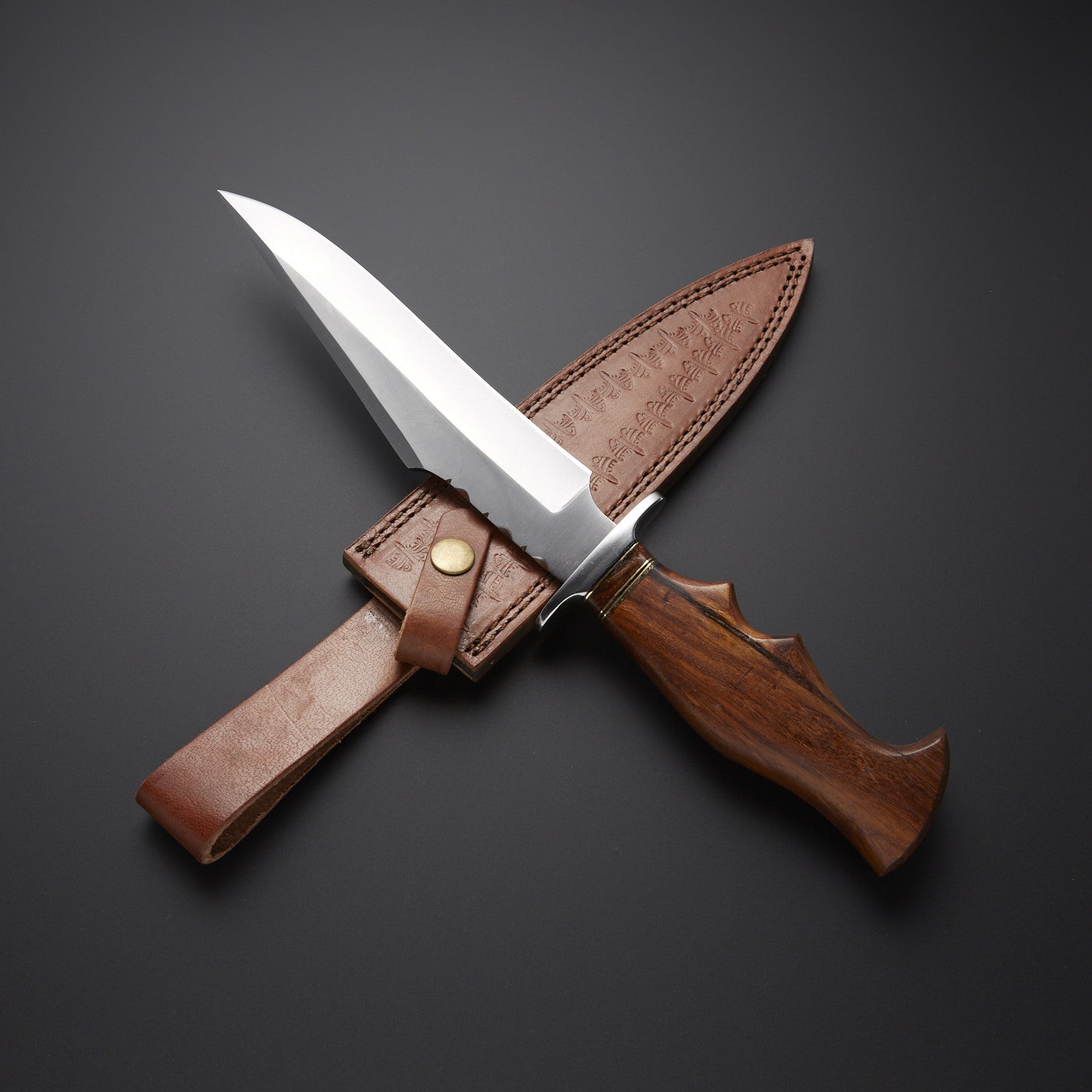 Handcrafted Hunting Knife with Wooden Handle & Leather Sheath Knives Craft