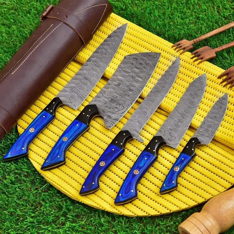 5-Piece Professional Damascus Kitchen Knife Set with Blue Handles & Leather Roll Bag Knives Craft