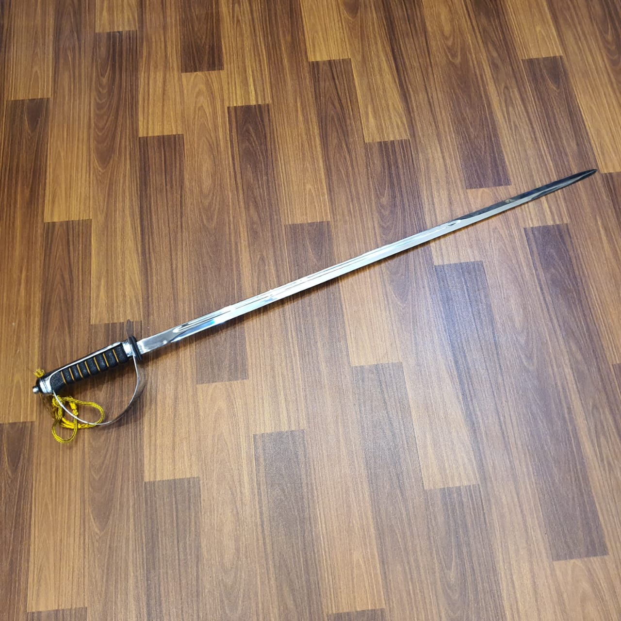 Traditional Military-Style Sabre Sword Knives Craft