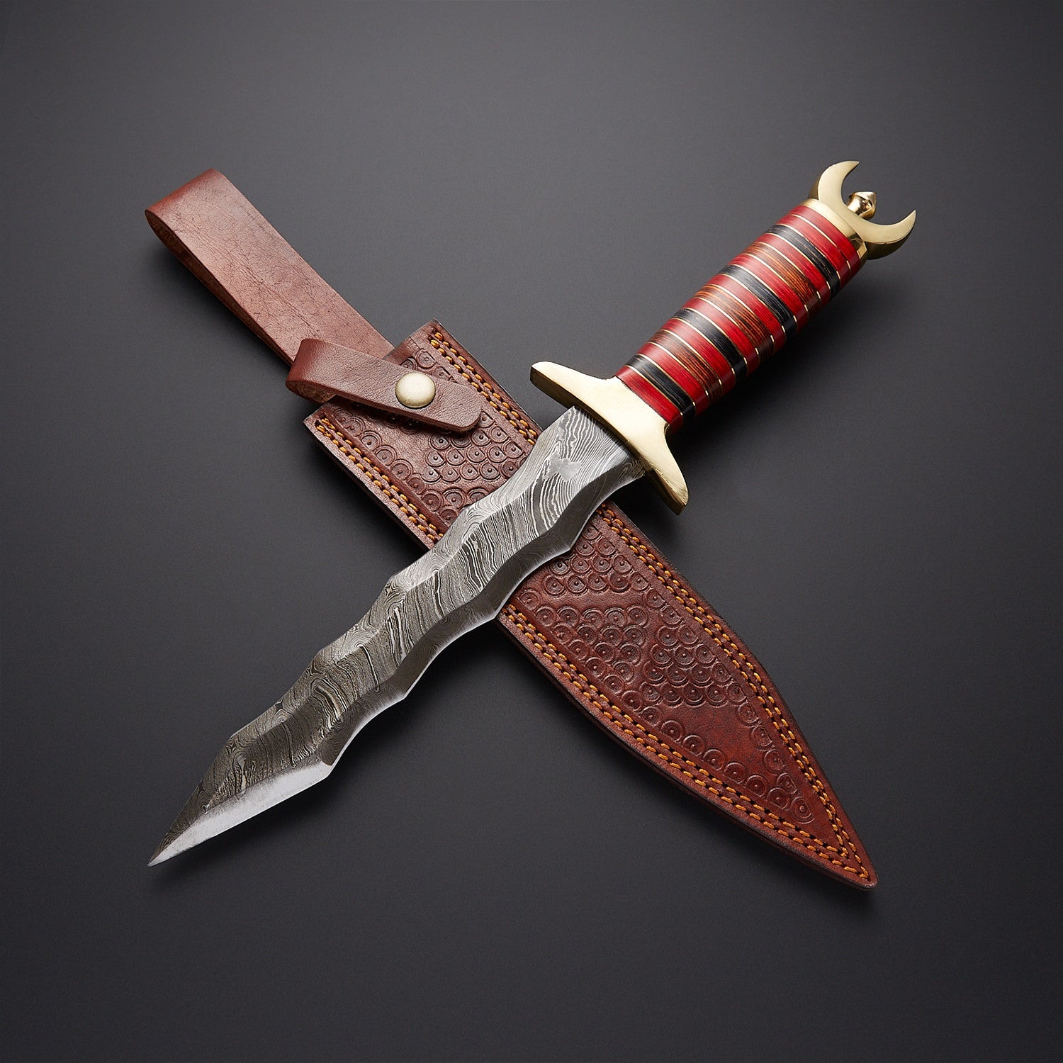 Handmade Damascus Steel Wavy Blade Dagger with Leather Sheath Knives Craft