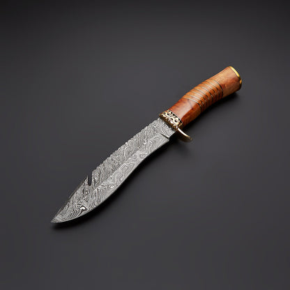Handmade Damascus Steel Knife with Olive Wood Handle &amp; Leather Sheath Knives Craft