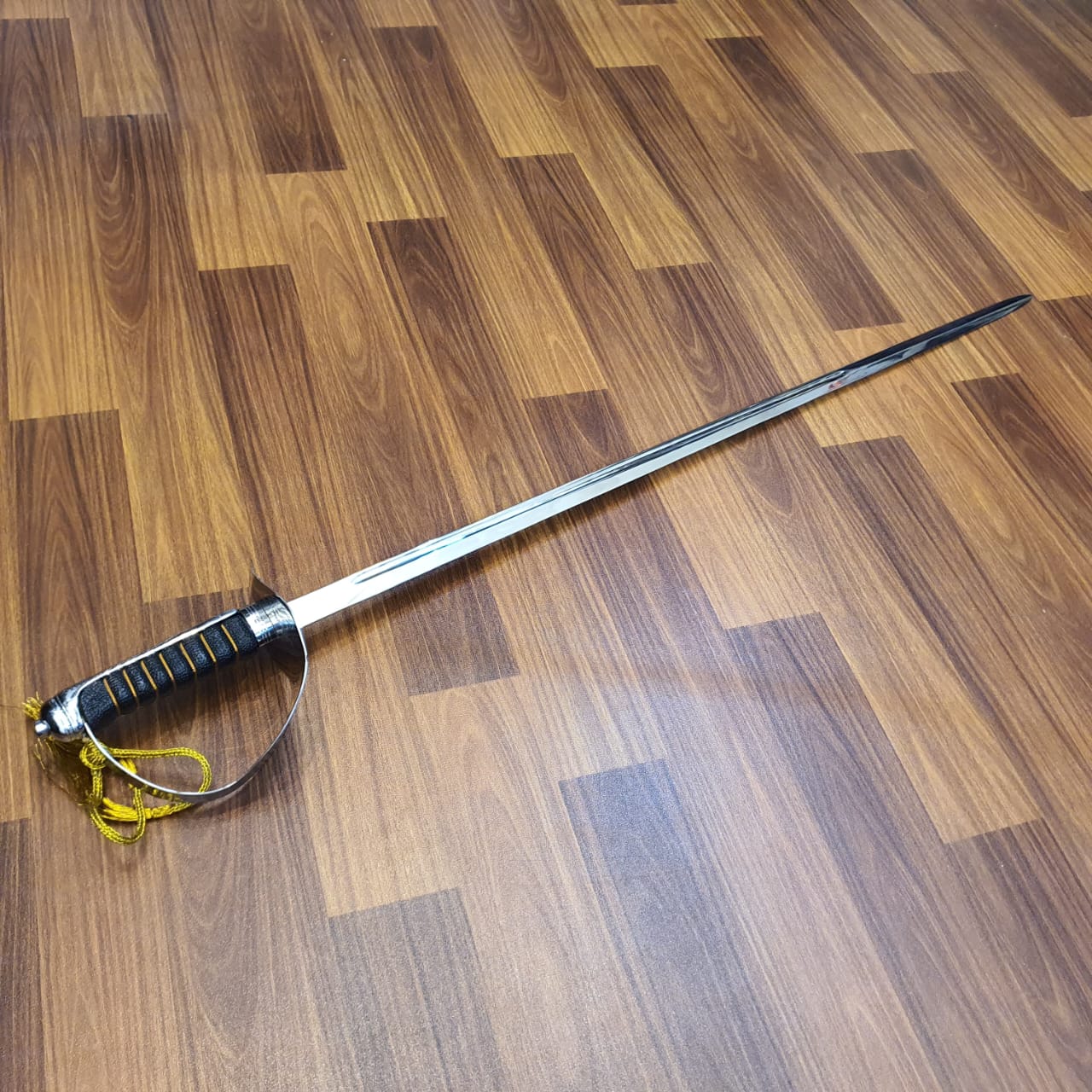 Traditional Military-Style Sabre Sword Knives Craft