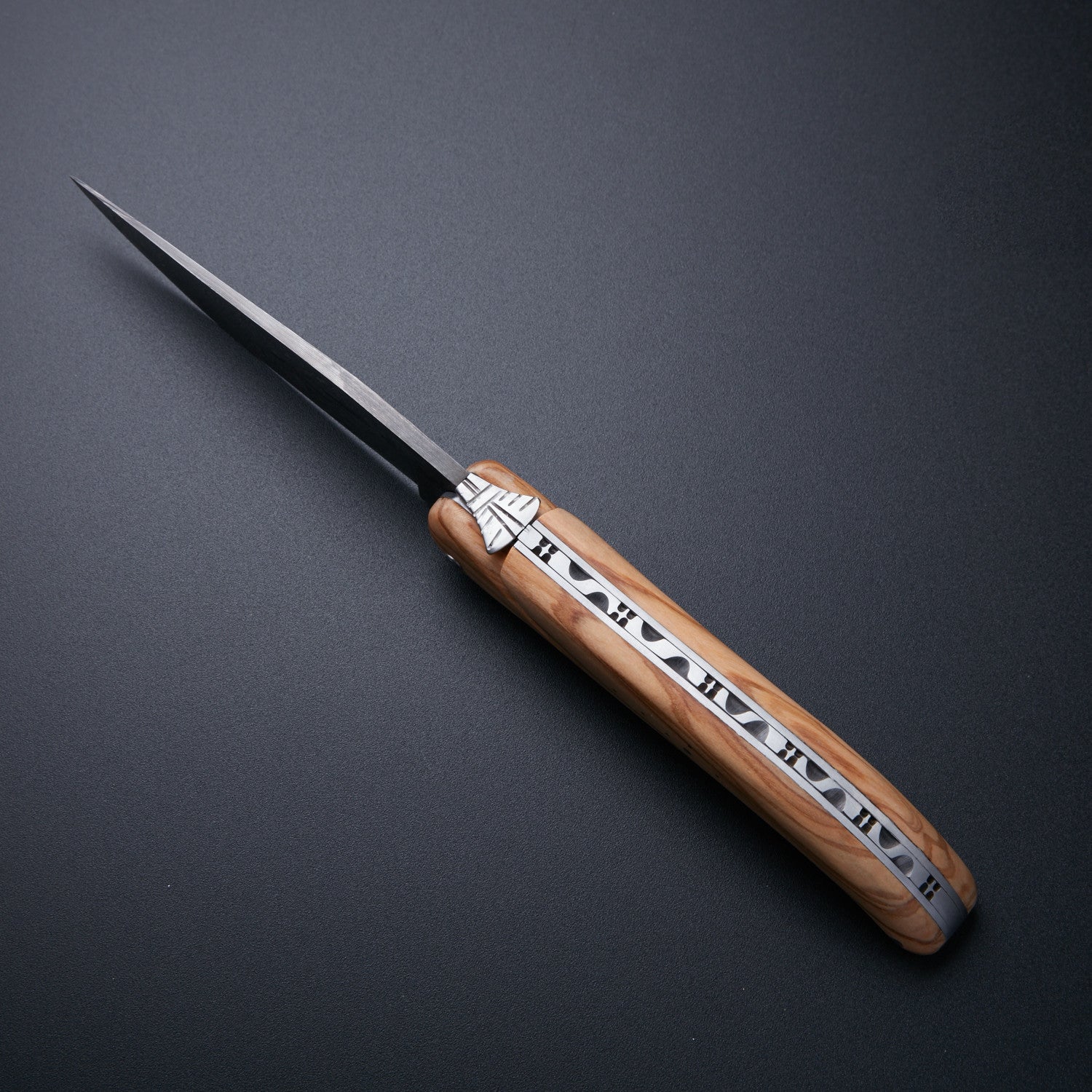 🔪 Hand-Forged Damascus Steel Folding Knife with Decorative Spine & Wooden Handle 🔪 Knives Craft